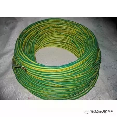 工地臨時電接地現(xiàn)場的做法_5 工地臨時電接地現(xiàn)場的做法_5